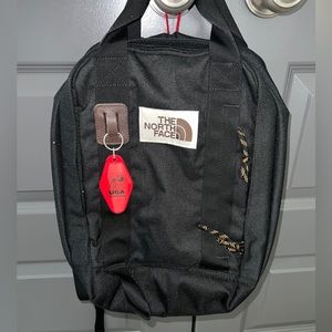 the north face tote pack